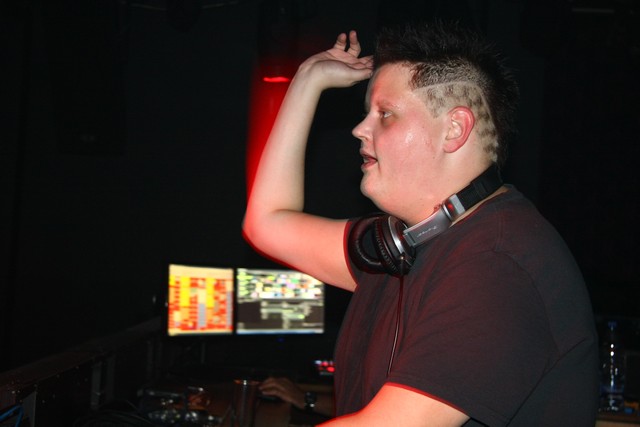 Orjan Nilsen,Alex & Sied V. Riel Part 2